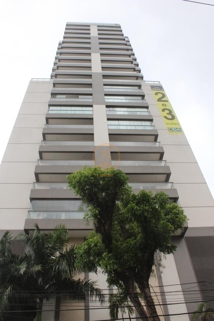 Apartamento, 3 quartos, 210 m² - Foto 1