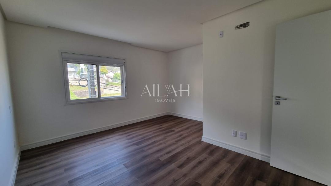 Apartamento, 3 quartos, 120 m² - Foto 1