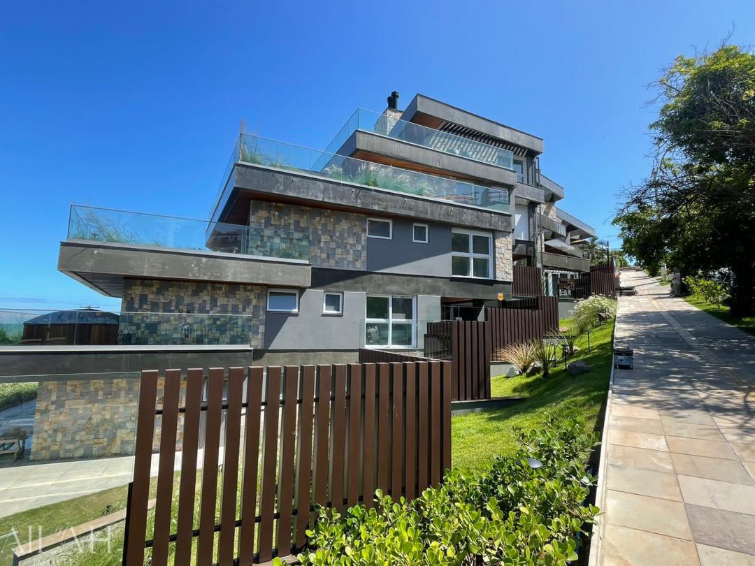 Casa, 4 quartos, 291 m² - Foto 1