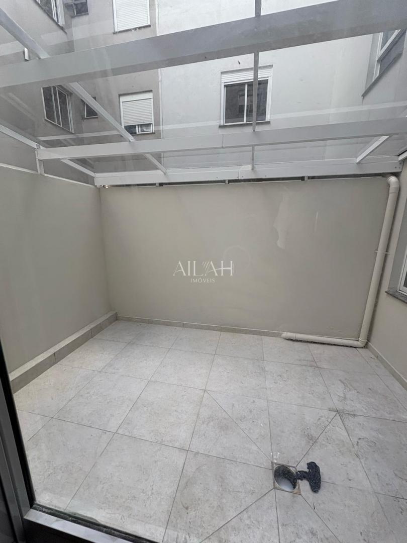 Apartamento, 2 quartos, 75 m² - Foto 1