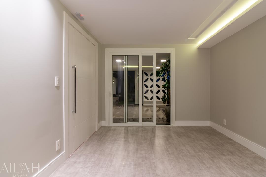 Apartamento, 3 quartos, 242 m² - Foto 12