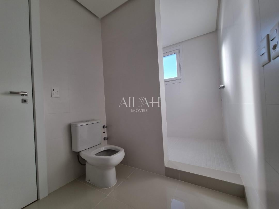Apartamento, 3 quartos, 196 m² - Foto 12