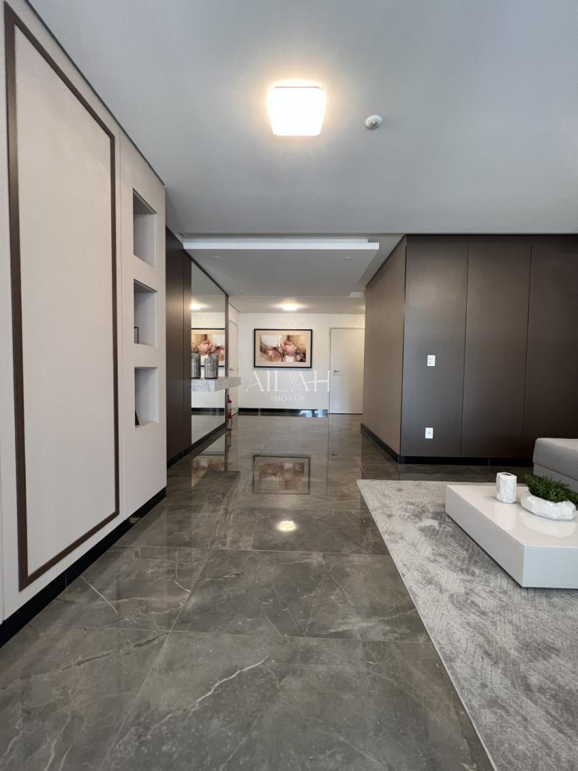 Apartamento, 3 quartos, 223 m² - Foto 4