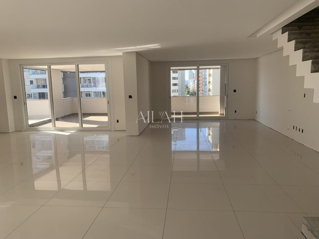 Casa, 3 quartos, 261 m² - Foto 8