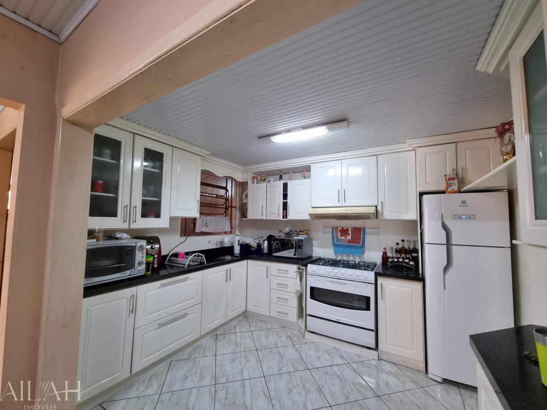 Casa, 4 quartos, 209 m² - Foto 4