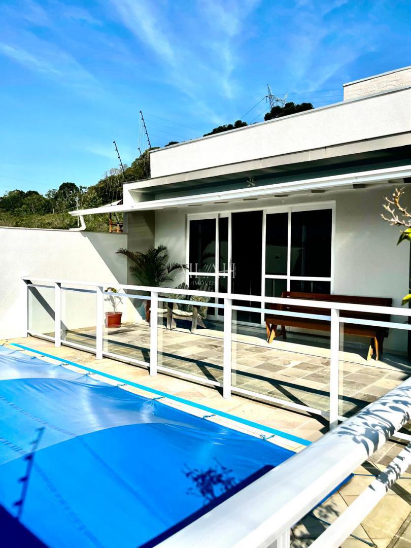 Casa, 3 quartos, 294 m² - Foto 2