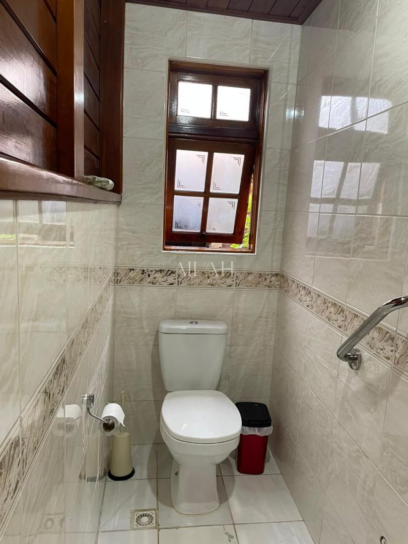 Casa, 4 quartos, 266 m² - Foto 34