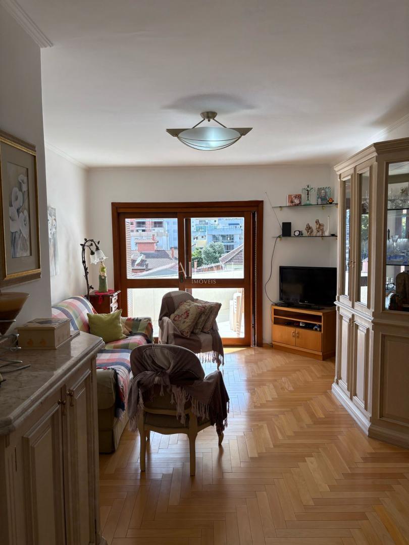 Cobertura, 3 quartos, 216 m² - Foto 2