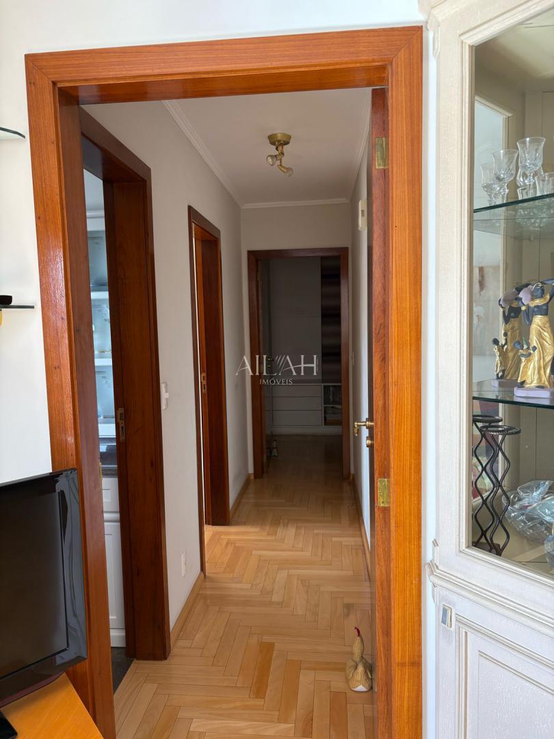 Cobertura, 3 quartos, 216 m² - Foto 4