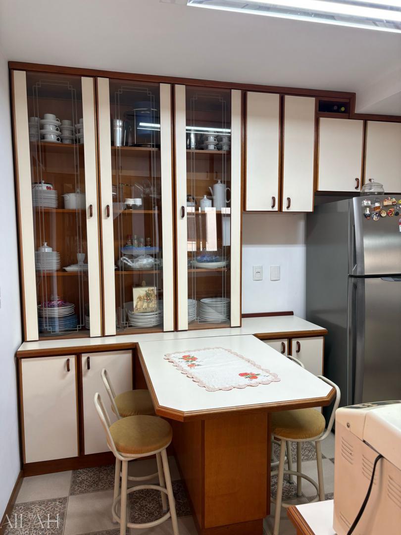 Cobertura, 3 quartos, 216 m² - Foto 8