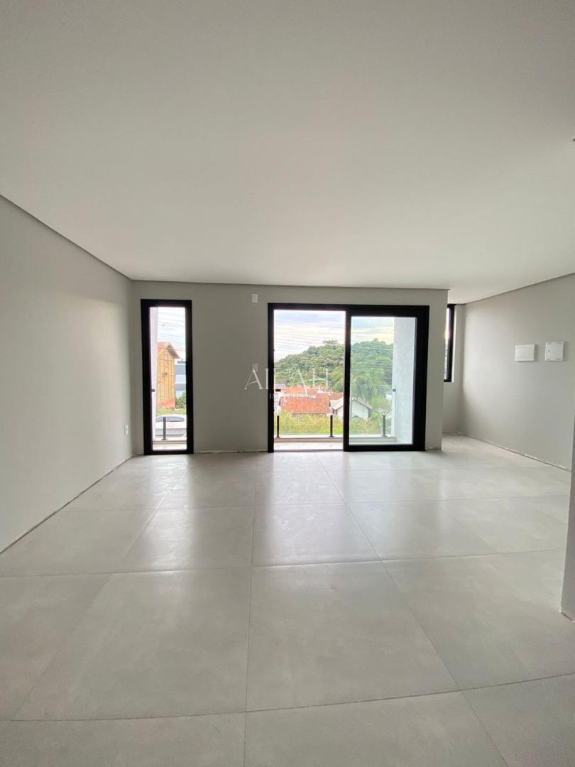 Casa, 3 quartos, 196 m² - Foto 2
