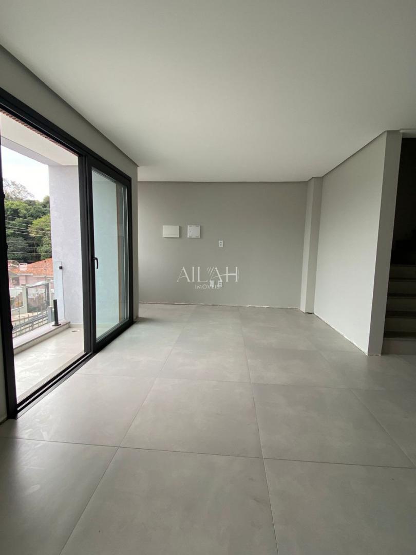 Casa, 3 quartos, 196 m² - Foto 1