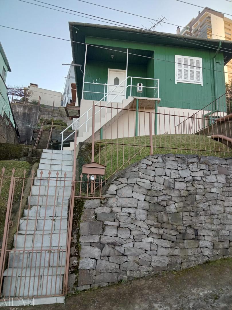Casa, 3 quartos, 306 m² - Foto 1