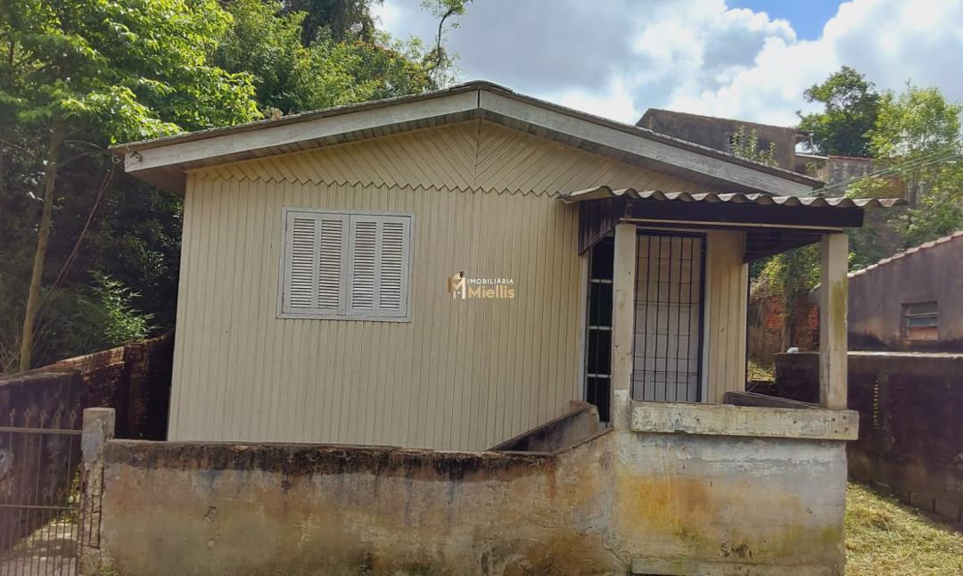 Casa, 2 quartos, 675 m² - Foto 1