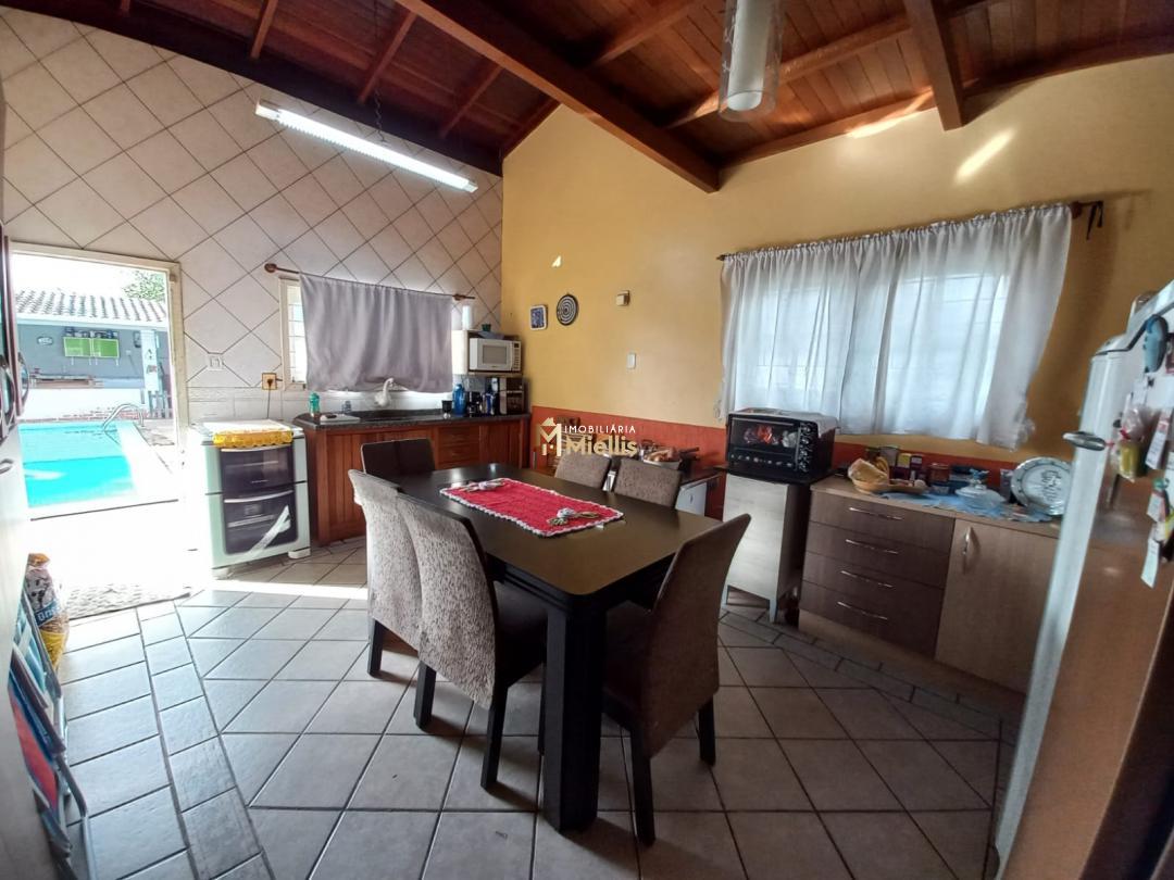 Casa, 3 quartos, 195 m² - Foto 8