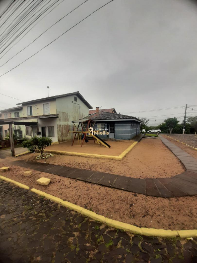 Casa, 2 quartos, 46 m² - Foto 1