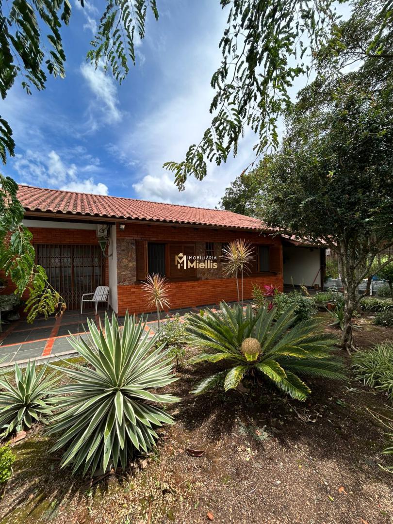 Casa, 3 quartos, 338 m² - Foto 1