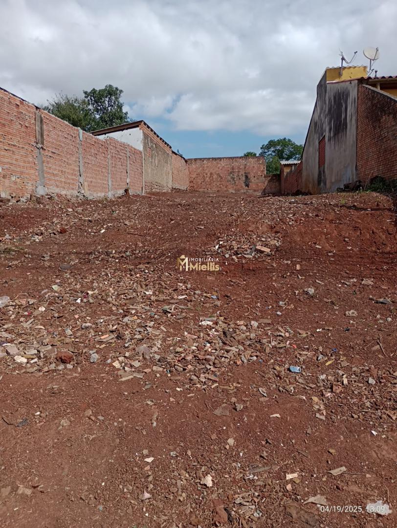 Terreno, 341 m² - Foto 1