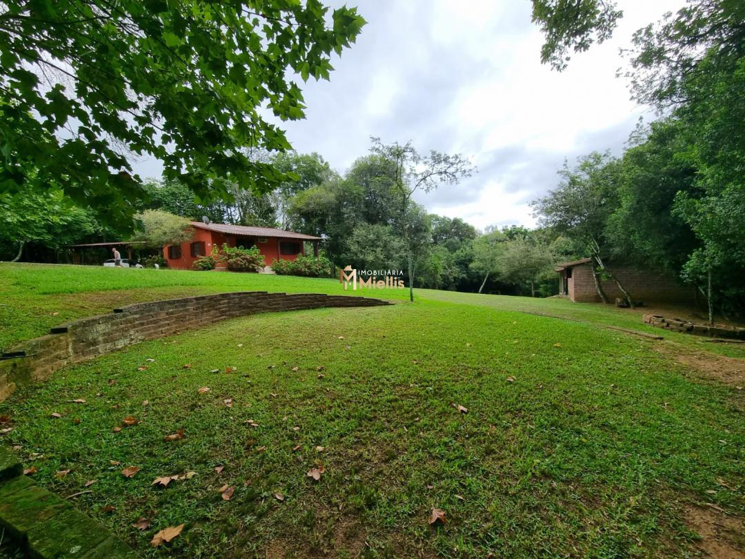 Sítio, 3 quartos, 100 m² - Foto 2