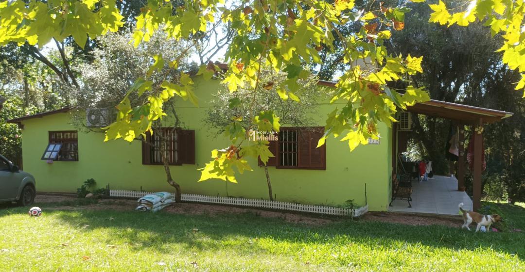 Sítio, 3 quartos, 100 m² - Foto 1