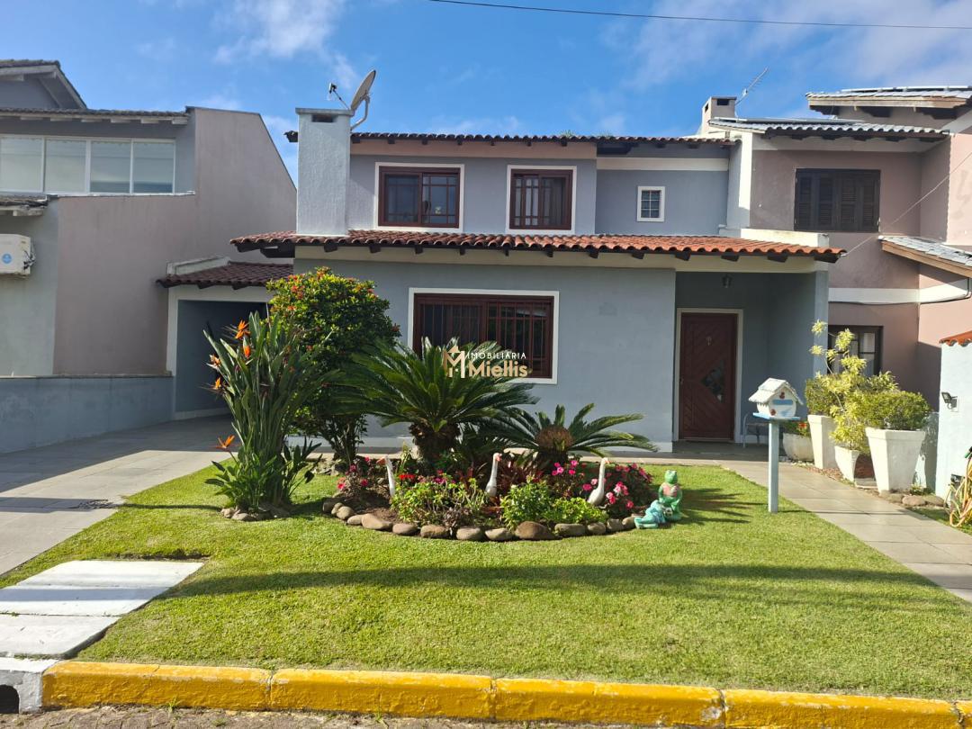 Casa, 4 quartos, 210 m² - Foto 1