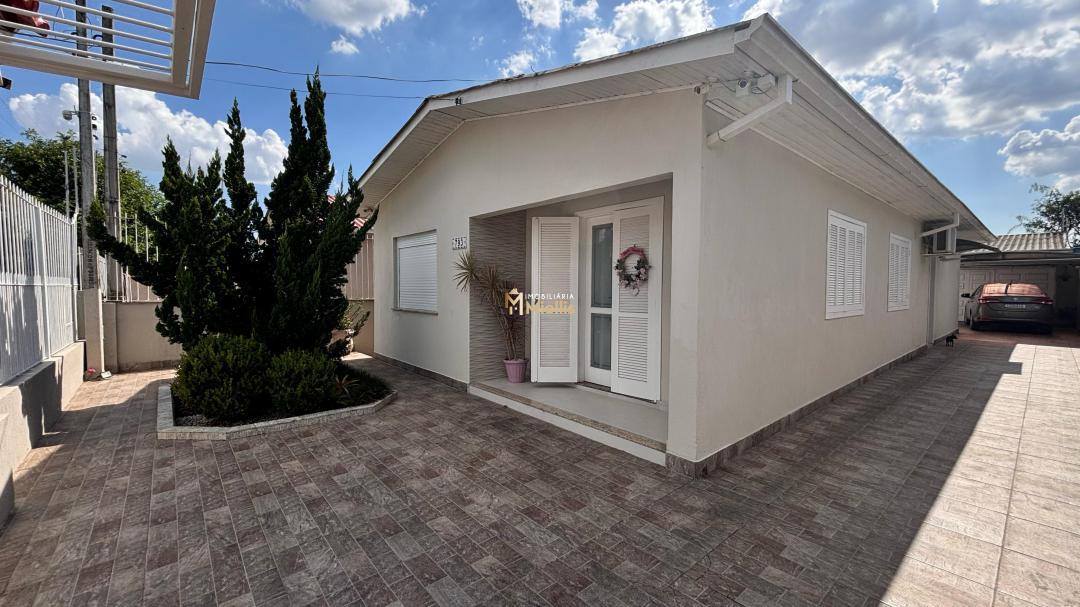 Casa, 3 quartos, 168 m² - Foto 1