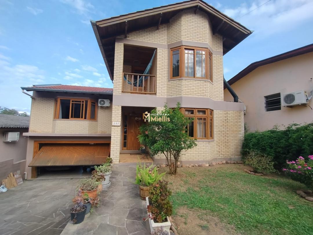 Casa, 3 quartos, 183 m² - Foto 1