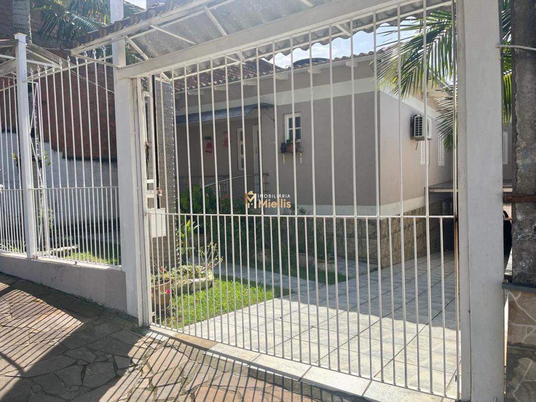 Casa, 4 quartos, 196 m² - Foto 2