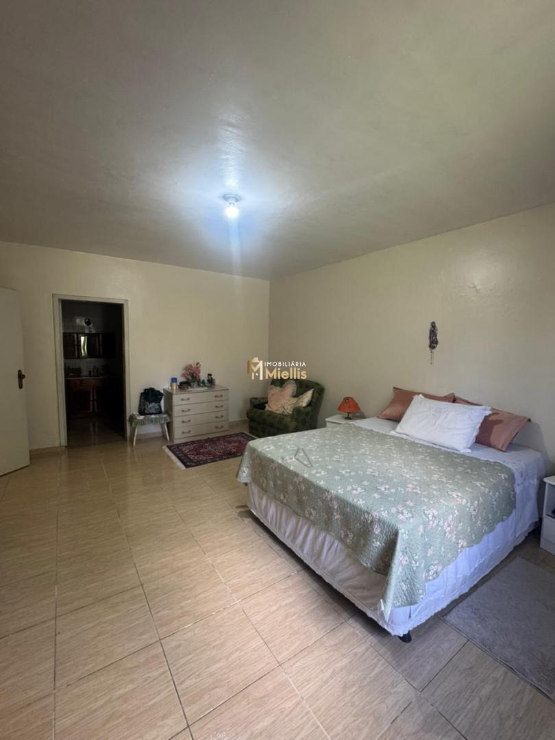Casa, 6 quartos, 264 m² - Foto 9