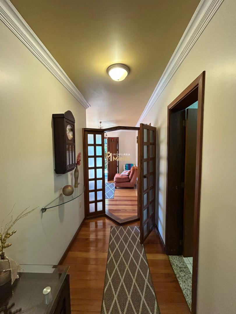 Casa, 5 quartos, 305 m² - Foto 9