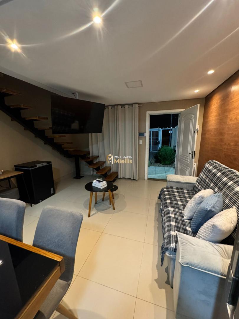 Casa, 2 quartos, 69 m² - Foto 2
