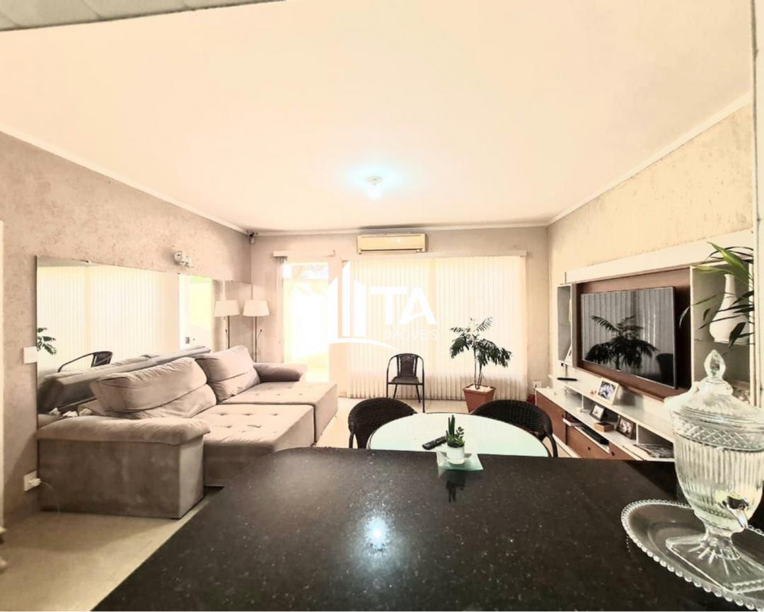 Casa, 4 quartos, 253 m² - Foto 1
