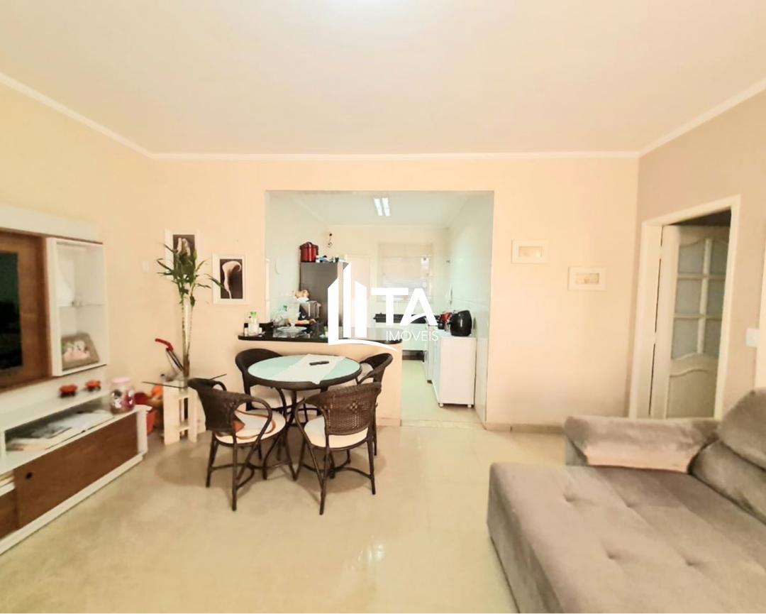 Casa, 4 quartos, 253 m² - Foto 2