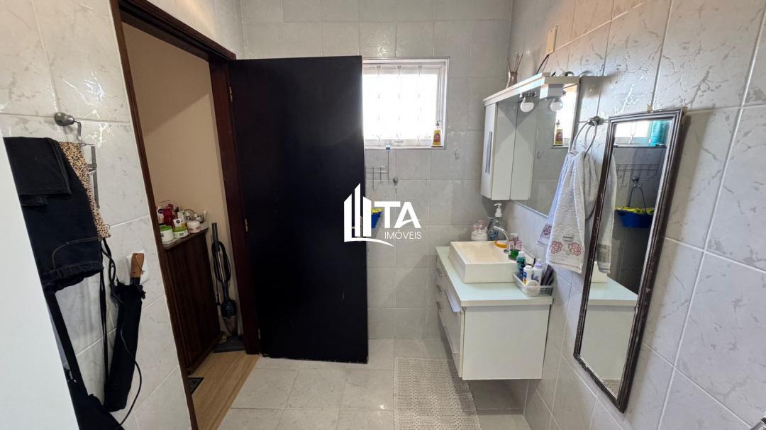 Casa, 4 quartos, 256 m² - Foto 14