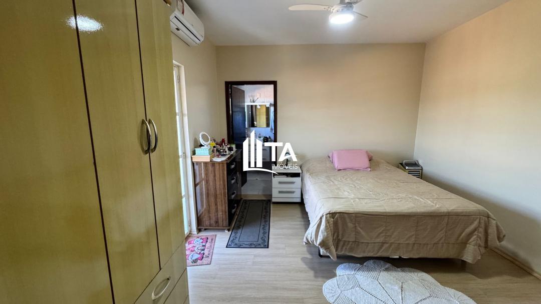 Casa, 4 quartos, 256 m² - Foto 25