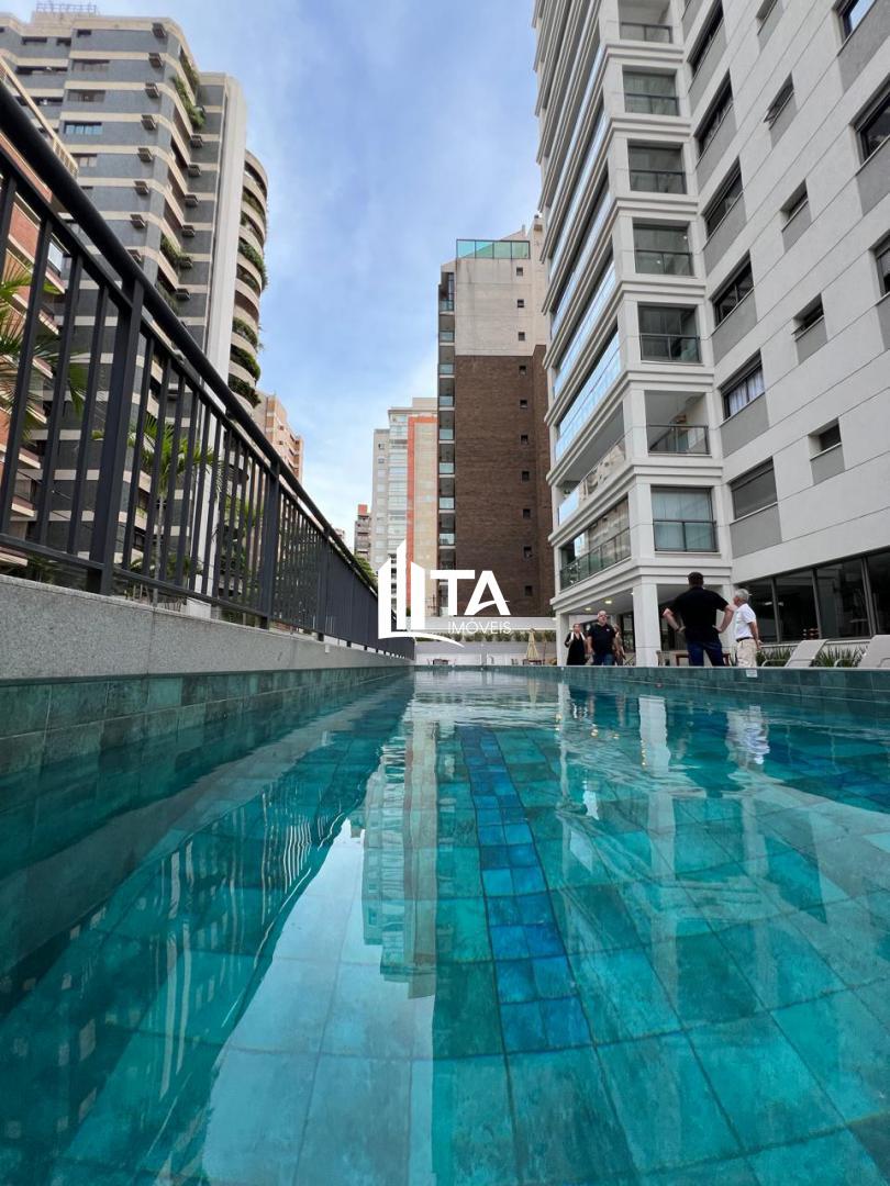 Apartamento, 3 quartos, 371 m² - Foto 2