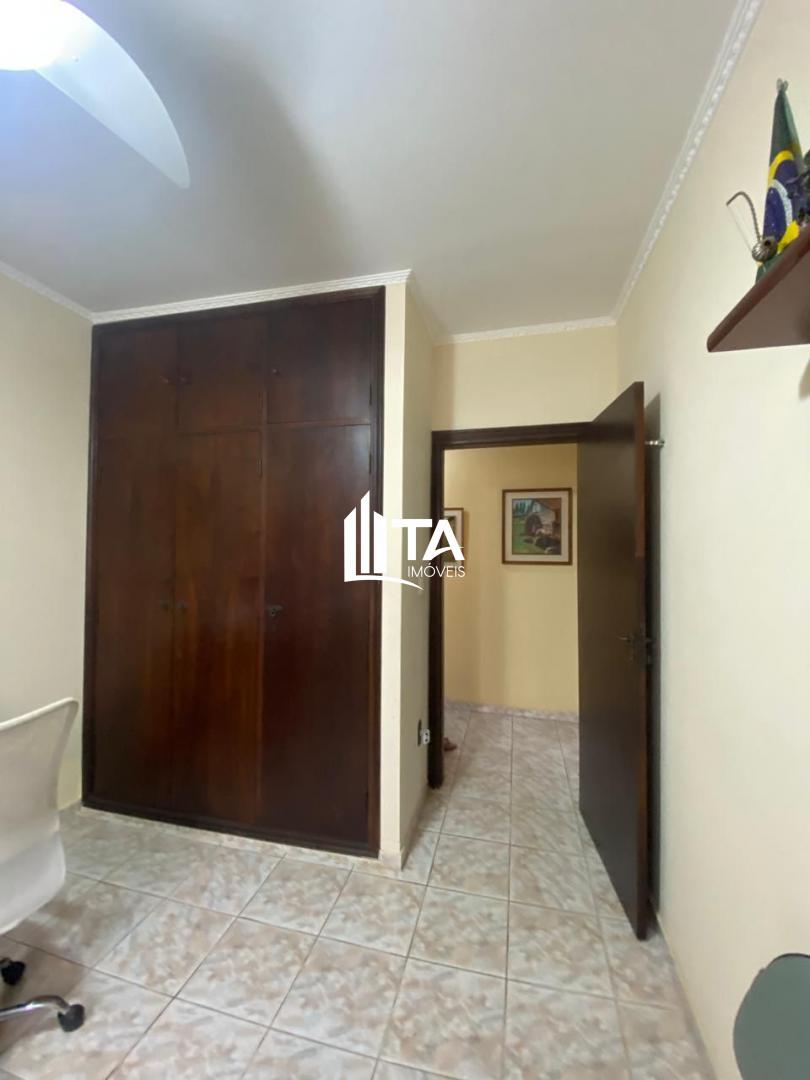 Casa, 3 quartos, 180 m² - Foto 13
