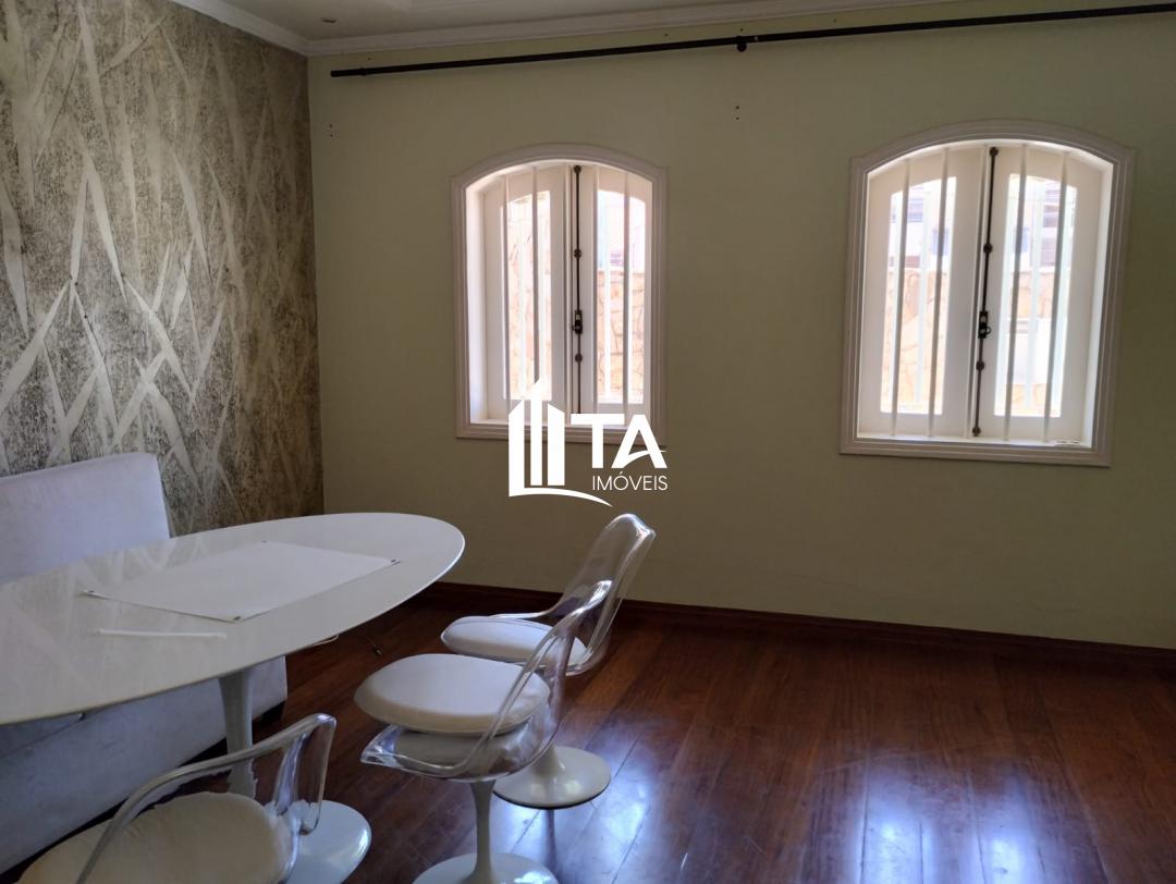 Casa, 3 quartos, 250 m² - Foto 2