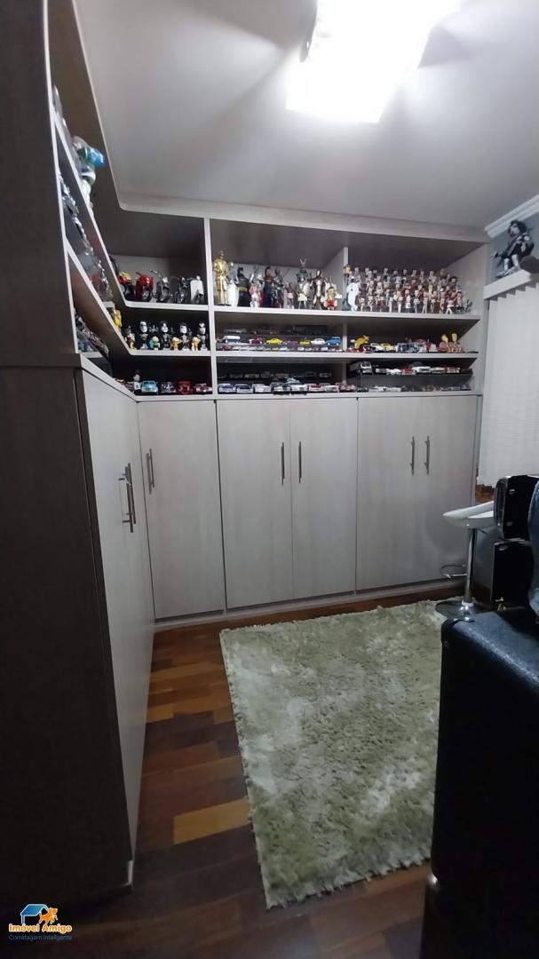 Casa, 4 quartos, 210 m² - Foto 8