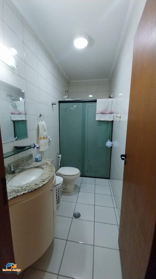 Casa, 4 quartos, 210 m² - Foto 17