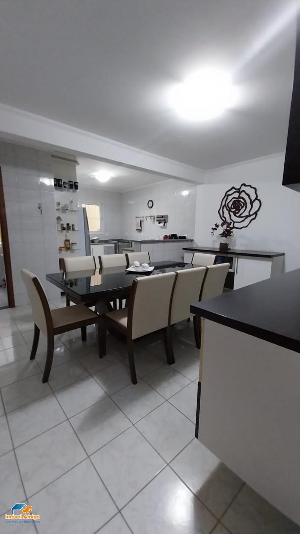 Casa, 4 quartos, 210 m² - Foto 28