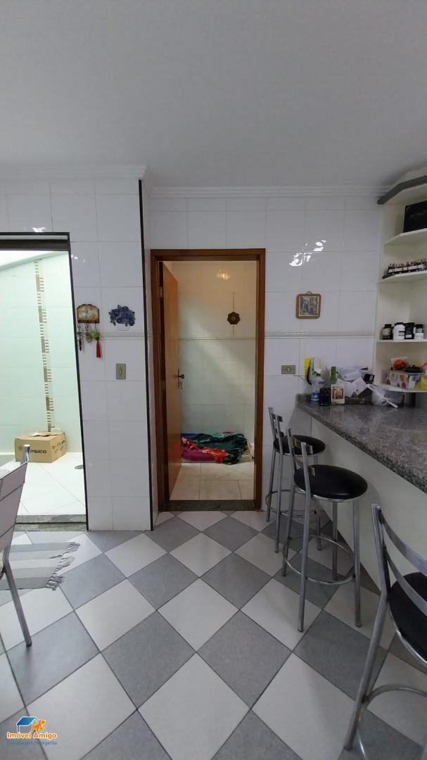 Casa, 4 quartos, 286 m² - Foto 23