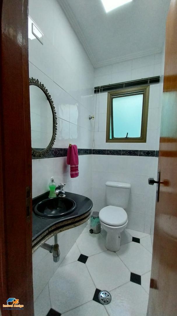 Casa, 4 quartos, 286 m² - Foto 26