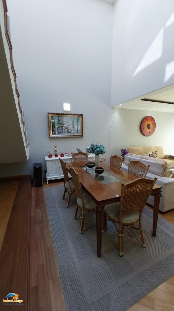 Casa, 4 quartos, 286 m² - Foto 46