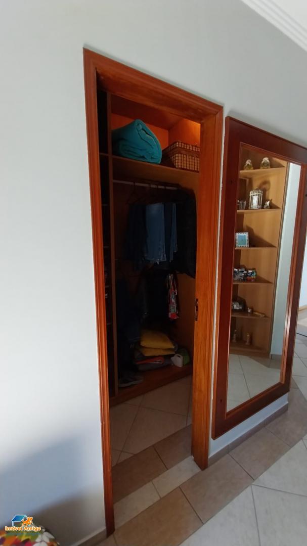 Casa, 4 quartos, 286 m² - Foto 58