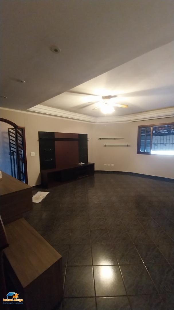 Casa, 3 quartos, 198 m² - Foto 9