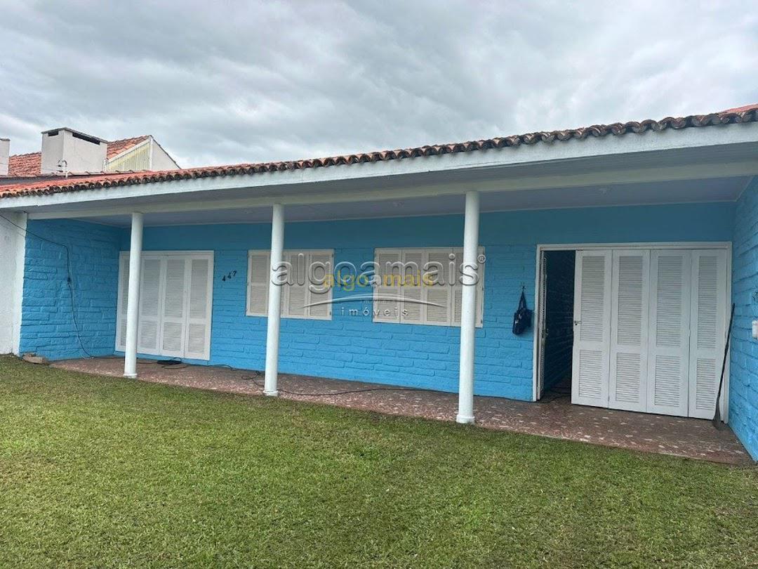 Casa, 3 quartos, 211 m² - Foto 1