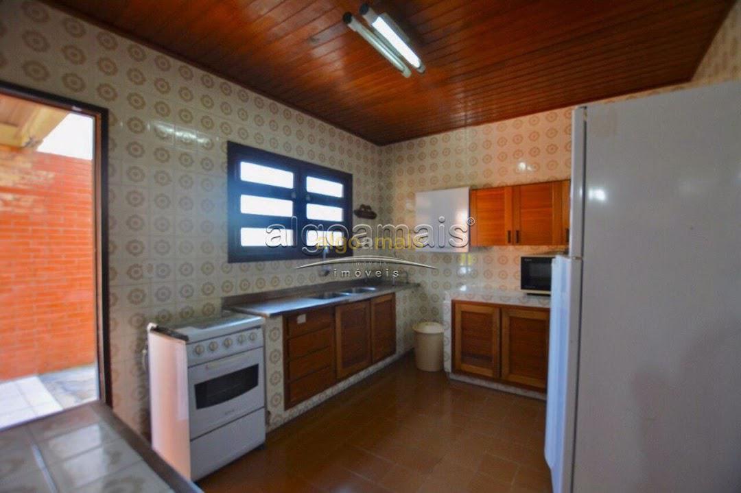 Casa, 3 quartos, 210 m² - Foto 9