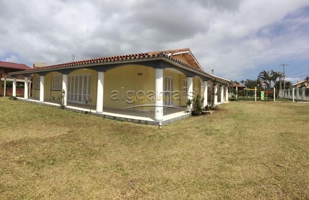 Casa, 3 quartos, 210 m² - Foto 1