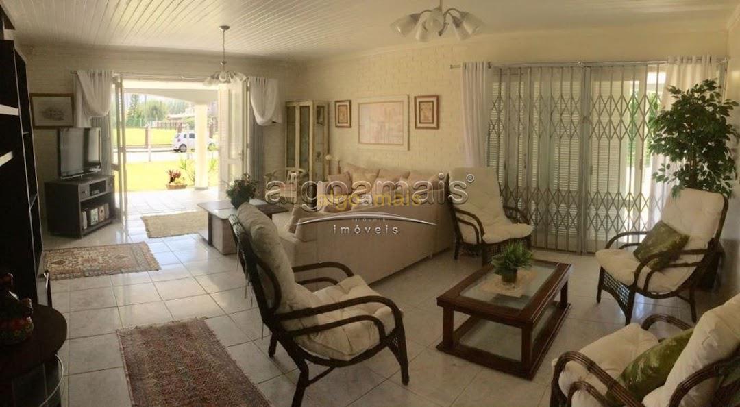 Casa, 3 quartos, 210 m² - Foto 2